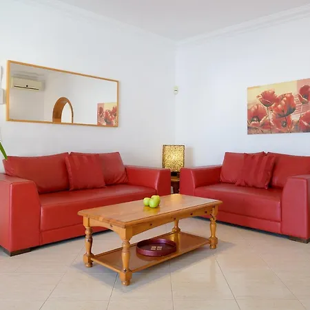 Villa Pacifico *