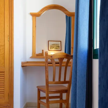 Pacifico *